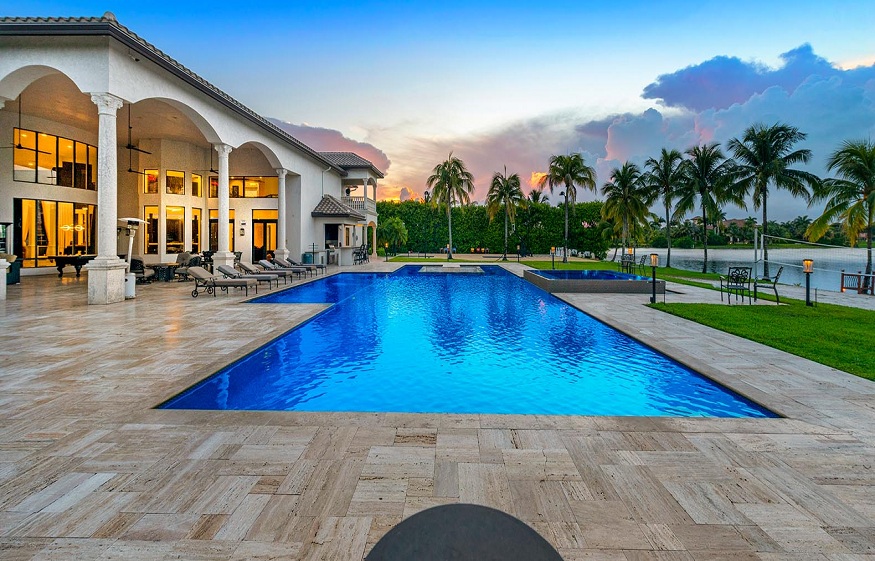 Why Florida Vacation Rentals Remain A Top Choice For Travelers And Investors